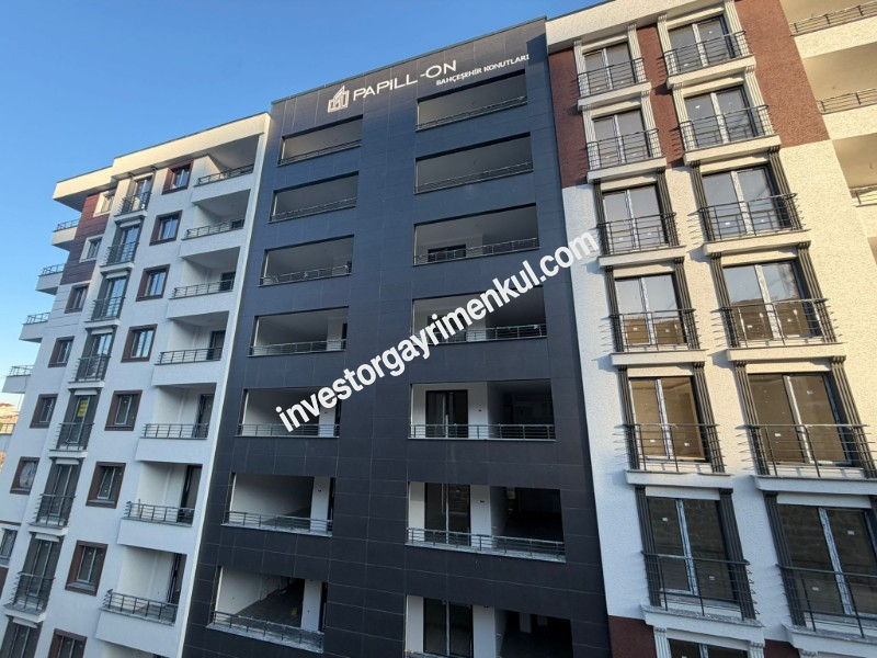 İNVESTOR GAYRŞMENKULDEN BAH&Ccedil;ECİKTE SATILIK 2+1 DAİRE